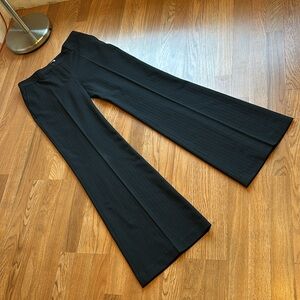 Paul & Joe elegant solid onyx black stripe low-rise wide leg pants. Size Medium.